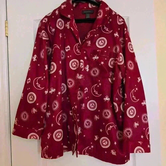 Mantles celestial pj set top and bottoms size large - Picture 2 of 6